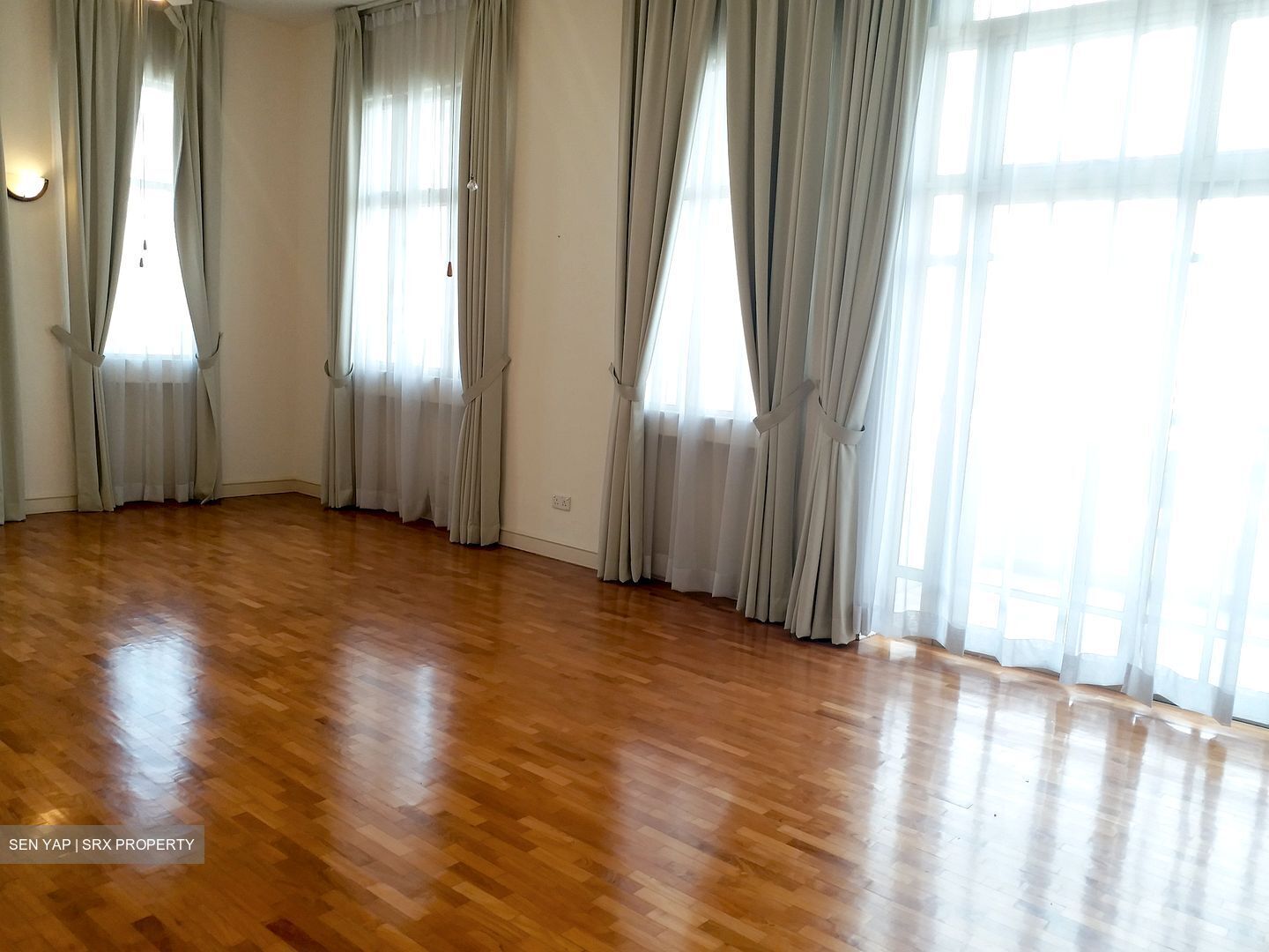 Leonie Condotel (D9), Condominium #638710511
